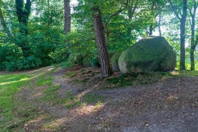 Großsteingrab an den Hünensteinen bei Werlte 