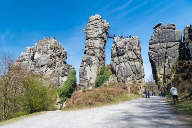 Zwischen den Externsteinen