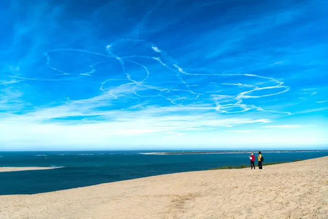 Himmelszeichnungen über der Dune du Pilat